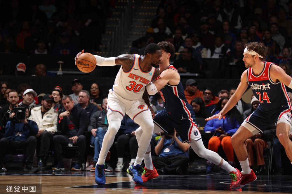 的更衣室管 的更衣室管